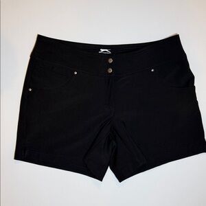 ⛳️Slazenger Women’s Golf Shorts. Sz 4. Black.